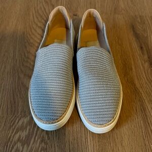 UGG Women's Slip-On Knit Loafers in Sparkly Gray
